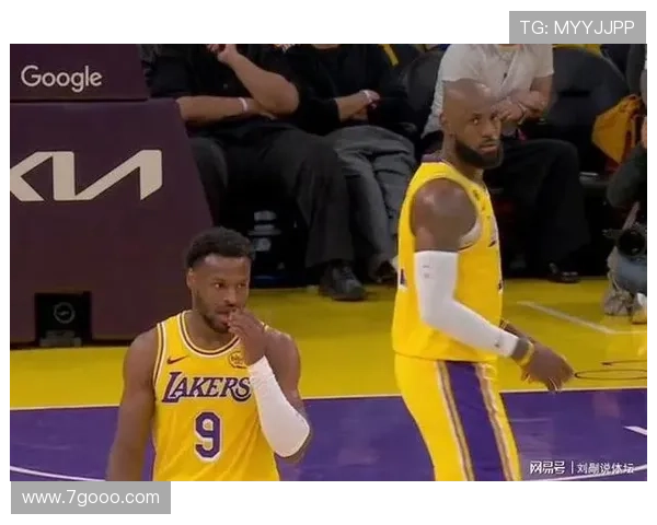 詹姆斯凯恩纳德联手湖人胜火箭